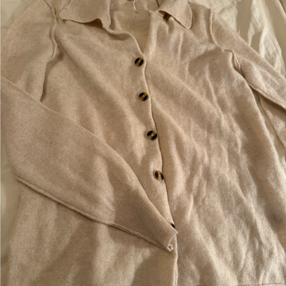 Free people Elegant Beige Button-Up cashmere Cardigan 100% CASHMERE  size Med